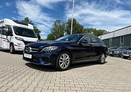 Mercedes-Benz C 220 d T 4Matic Avantgarde *LED Navi Luft. Pano*