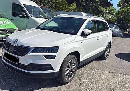 Skoda Karoq Clever*AUTO*NAVI*VIRTUAL*KAM*LED
