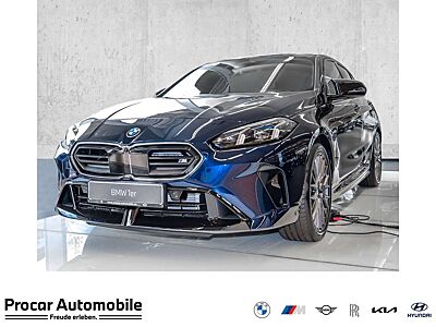 BMW 135 M135 xDrive MTech. II + Pano + DAprof. + 19"