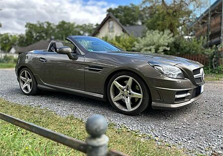 Mercedes-Benz SLK 200 AMG Line, Pano, Airscarf, Leder, 7G