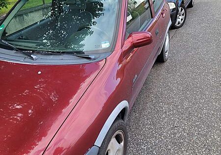 Opel Corsa 16V Atlanta