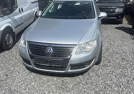 VW Passat Volkswagen Trendline