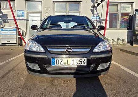 Opel Corsa 1.2 16V Cosmo