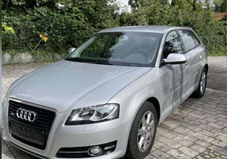 Audi A3 2.0 TFSI Sportback quattro S tronic Ambiente