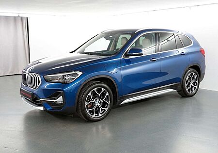 BMW X1 xDrive 25 e xLine Kamera LED Navi