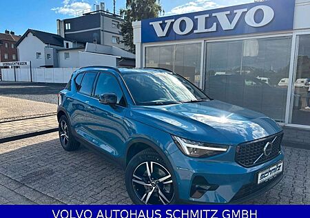 Volvo XC 40 XC40 B3 Plus Dark Panorama 360Grad