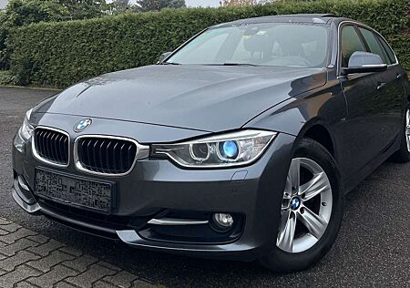 BMW 320 d Touring Sport Line XENON HEAD UP PDC NAVI