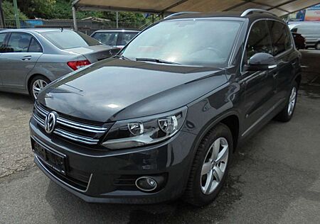 VW Tiguan Volkswagen Lounge Sport & Style BMT Scheckh. 2.Hd Na