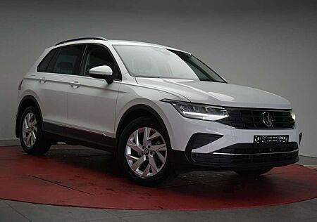 VW Tiguan Volkswagen 1.5 TSI DSG Life Appconnect/ACC/Kamera/AH
