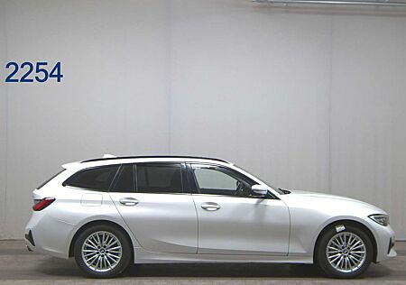 BMW 330 e Touring Sport Line LED el.Heck HiFi vc AUT