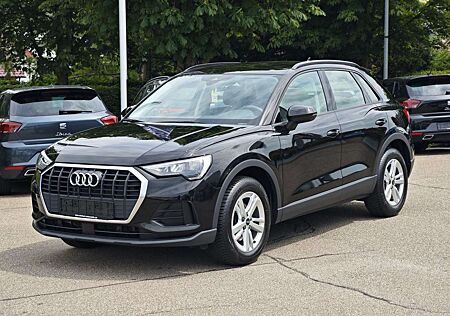 Audi Q3 35 TFSI 150PS DSG #APP #SIDE #SHZ.