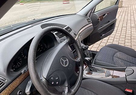 Mercedes-Benz E 220 CDI Automatik Classic
