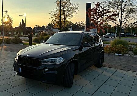 BMW X5 gebraucht kaufen BMW X5 xDrive30d Sport-Aut.