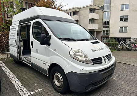 Renault Trafic 2.5 dCi FAP 115 L2H1 Komfort