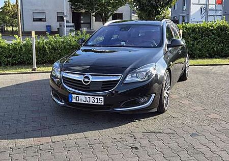 Opel Insignia 2.0 Bi Tur.CDTI Sports Tour. ecoFLEXSt/St Innovati