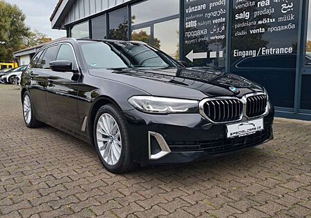 BMW 520 d T Luxury Line - ACC - CAM - AHK -