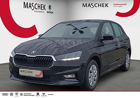 Skoda Fabia Essence 1.0 TSI PDC LED Klima LED PDC