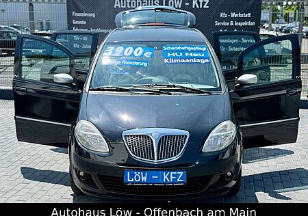 Lancia Musa 1.4 TÜV NEU SCHECKHEFT ALWETTERREIFEN