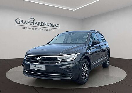 VW Tiguan Volkswagen 1.5 TSI DSG Life ACC RFK NAVI LED