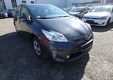 Toyota Prius (Hybrid)