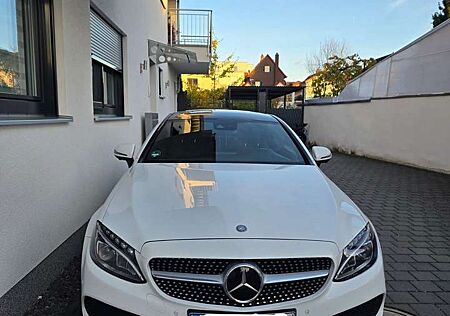 Mercedes-Benz C 200 Coupe 7G-TRONIC AMG Line