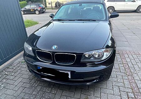 BMW 114