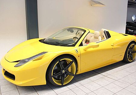 Ferrari 458 Spider JBL Lift Kamera Navi SHZ