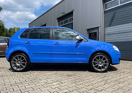 VW Polo Volkswagen IV Silver Edition NEUZSTD 5 TG KLIMAAUT 16"