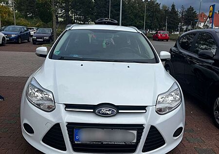 Ford Focus Turnier 1.0 EcoBoost Start-Stopp-System Trend