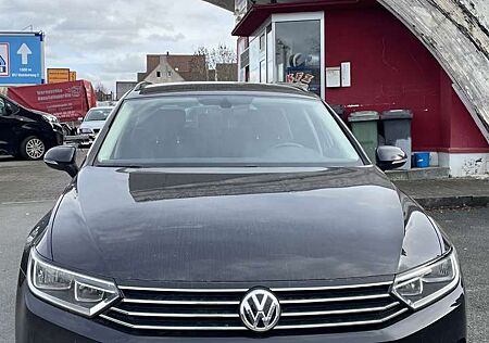 VW Passat Variant Volkswagen 2.0 TDI SCR DSG Comfortline