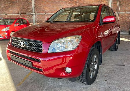 Toyota RAV 4 Basis/PDC/AHK/SHZ