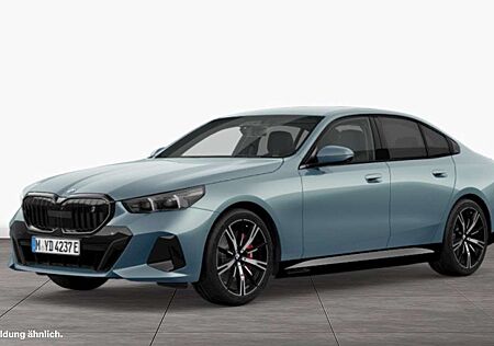 BMW i5 xDrive40 Limousine M Sportpaket DAB LED AHK