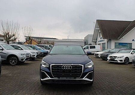 Audi Q2 TFSI S line,LED,Navi,PDC,SHZ,el.Heckkl,DSG
