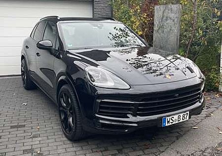 Porsche Cayenne Tiptronic S All Black