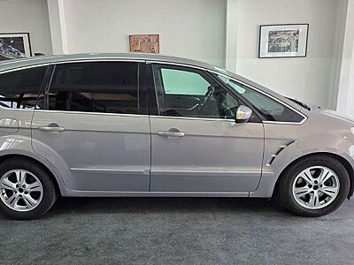 Ford S-Max 2,0 TDCi Titanium Aut 7 Sitze TÜV 05/2028