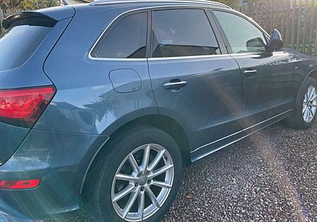 Audi Q5 3.0+TDI+(clean+diesel)+quattro+S+tronic