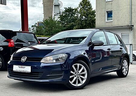 VW Golf Volkswagen VII Lim. Trendline BMT/SITZHEIZUNG/KLIMAAUT