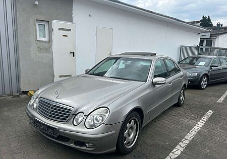 Mercedes-Benz E 220 CDI*AUTOMATIK*AHK*GSD*KLIMA*SHZ