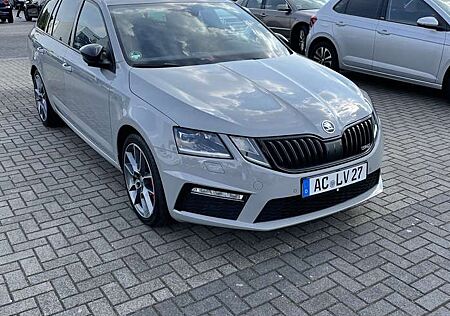 Skoda Octavia Combi 2.0 TSI DSG RS