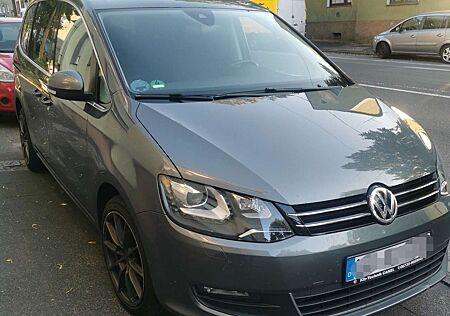 VW Sharan Volkswagen 2.0TDI SCR DSG Comfortline