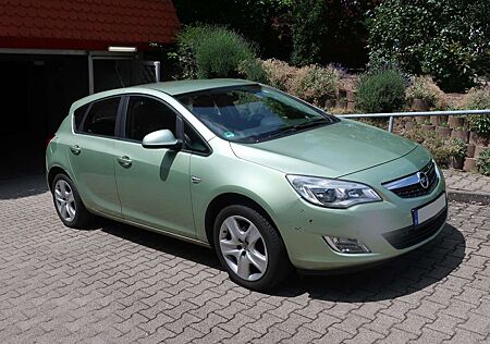 Opel Astra 1.4 Turbo