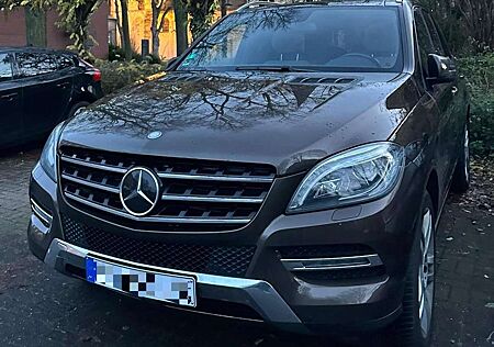 Mercedes-Benz ML 350 BlueTEC 4MATIC 7G-TRONIC
