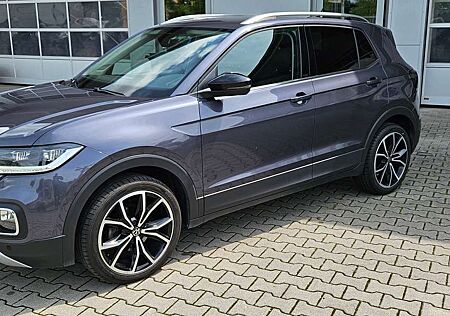 VW T-Cross Volkswagen Style