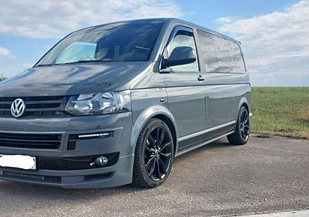 VW T5 Transporter Volkswagen Transporter T5 Einzelstück R Line