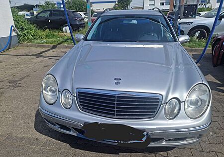 Mercedes-Benz E 320 T CDIAvantgarde DPF