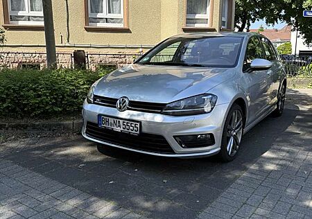 VW Golf Volkswagen R-Line / Highline BM