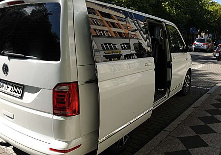 VW T6 Multivan Volkswagen Multivan DSG Kurz 4MOTION Highline