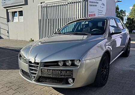 Alfa Romeo 159 *Q4*Allwetter*Tempomat*Klima*