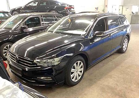 VW Passat Variant Volkswagen Business1.6TDI DSG LED Navi SHZ