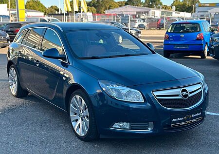 Opel Insignia A Sports Tourer 4x4 VOLL - AUSSTATTUNG